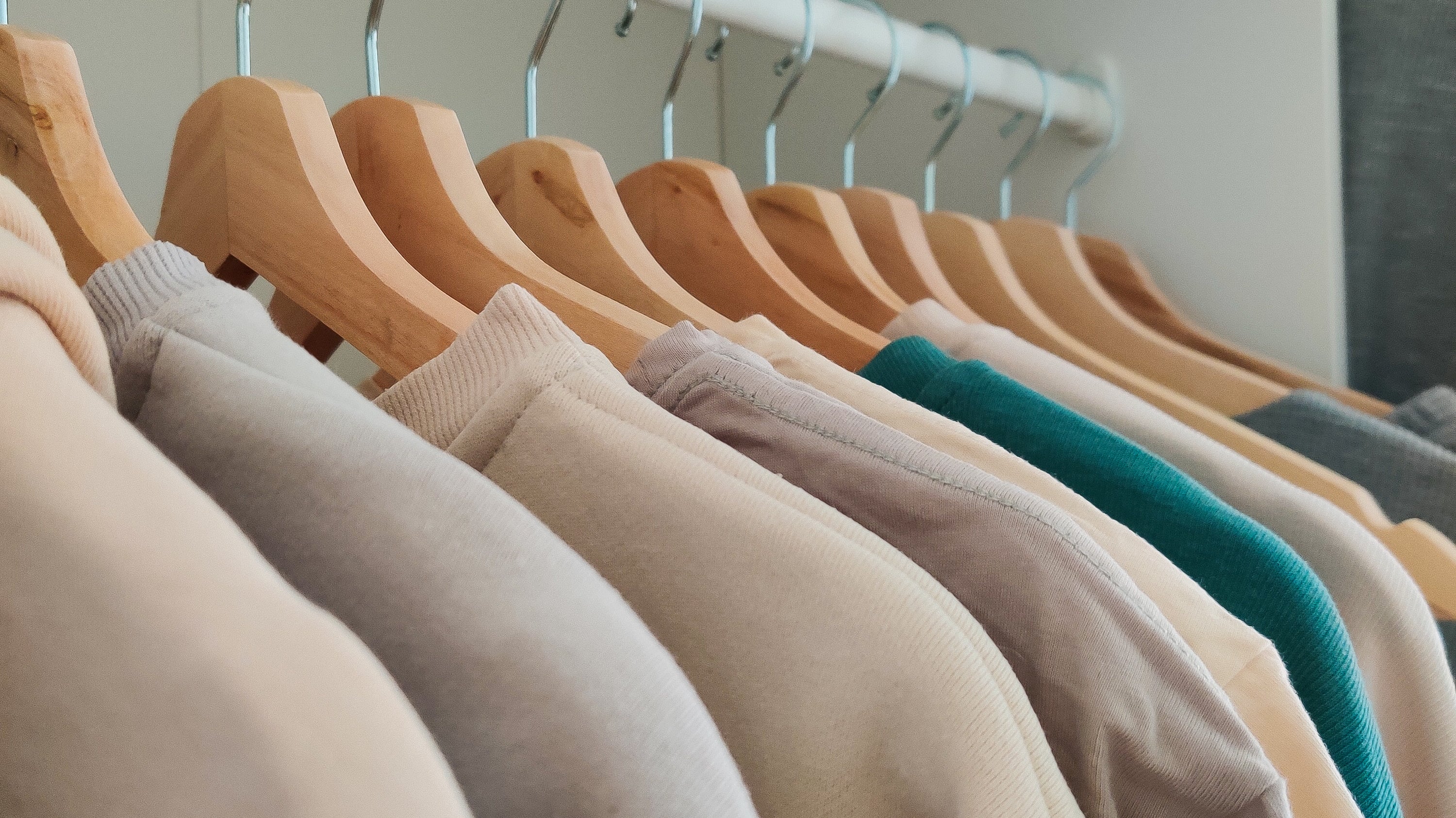 Capsule Wardrobes: Maternity & Nursing Essentials